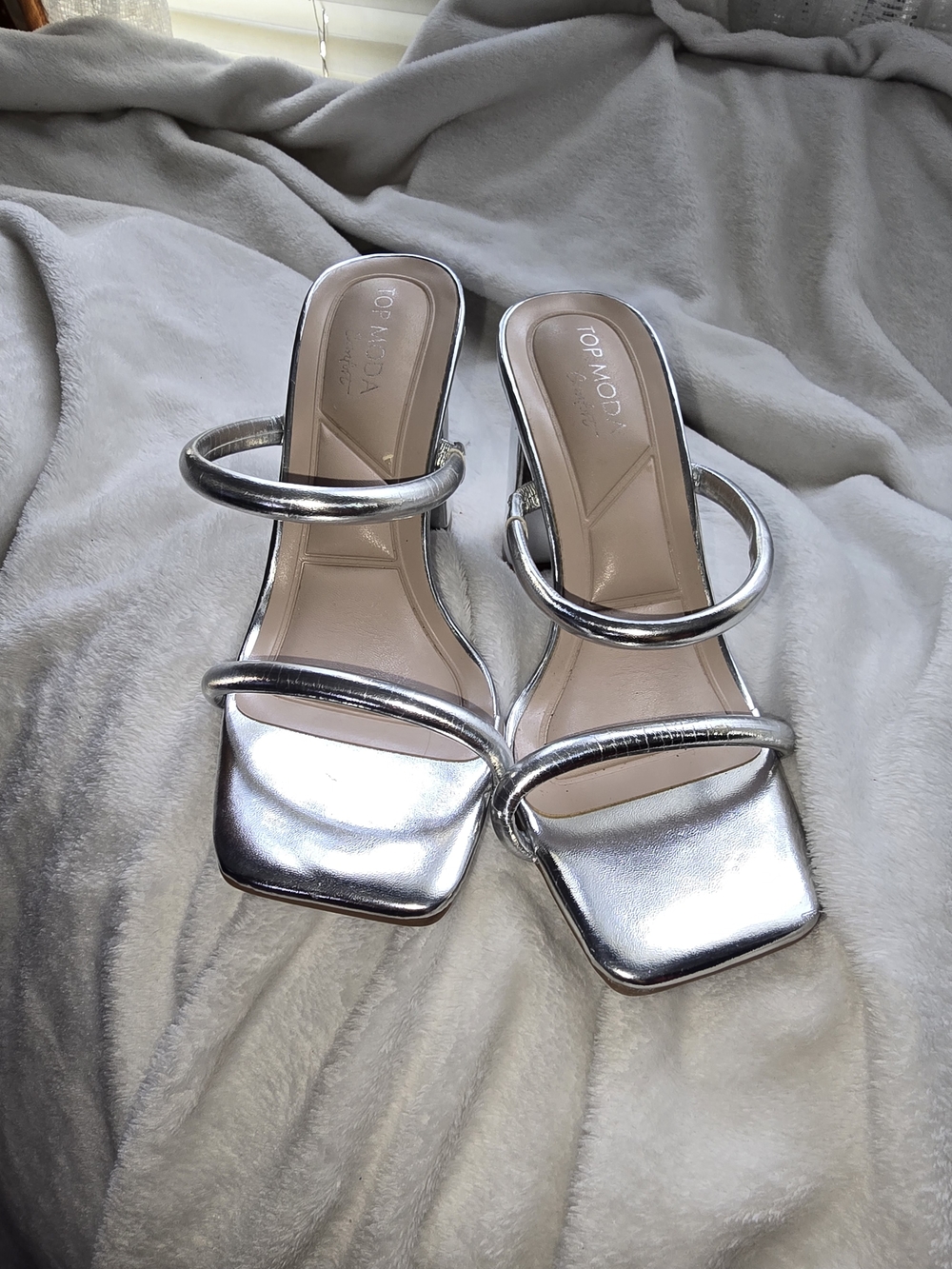TOP Moda Silver Double-Strap Square-Toe Heels